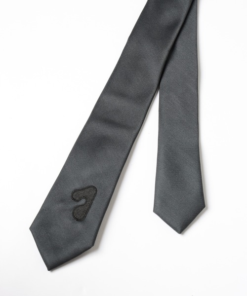 Jieda(ジエダ)の「JIEDA NARROW TIE(ネクタイ・メンズ・ブラック/グレー・ONESIZE)」の6枚目の写真