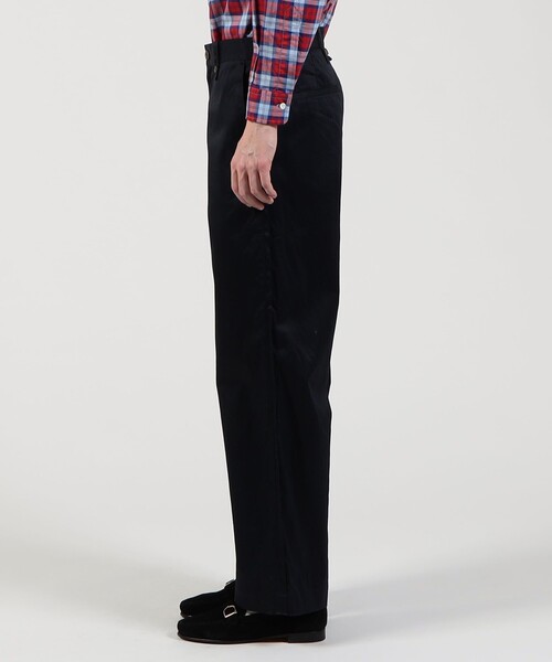 TOMORROWLAND （トゥモローランド）の「スーピマコットン チノクロス バレルパンツ（その他パンツ・メンズ・ネイビー/ベージュ・M/S/XS）」の5枚目の写真