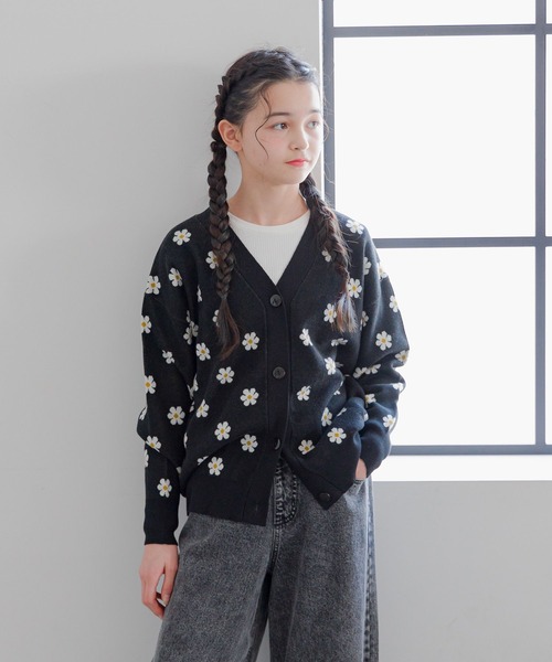 GLOBAL WORK（グローバルワーク）の「洗えるアソートニットカーデ/323375（カーディガン/ボレロ・キッズ・ブラック/サックスブルー/アイボリー・130cm/140cm/150cm/160cm）」の14枚目の写真