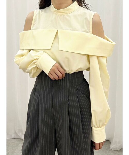 MERCURYDUO（マーキュリーデュオ）の「オフショルダーオープンショルダーボリュームスリーブブラウス（シャツ/ブラウス・レディース・ライトブルー/オフホワイト/ミント/イエロー・FREE）」の4枚目の写真