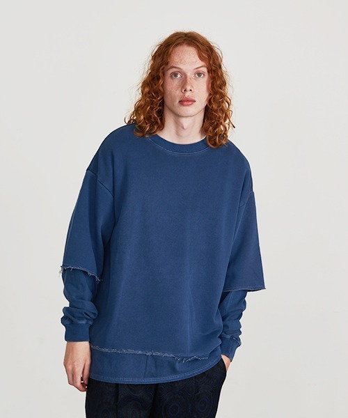 Revo.(レボ)の「Revo. オーバーサイズ ピグメント加工 フェイクレイヤード スウェット プルーバー(スウェット・メンズ・ブラック/ネイビー/ラベンダー・2/1)」の7枚目の写真