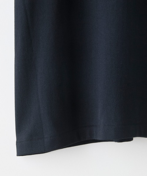 HANES(ヘインズ)の「【HANES/ヘインズ】【7.0oz 究極の先染め黒】KURO クルーネックT ビッグシルエット キングサイズ 丸胴・タグレス(Tシャツ/カットソー・メンズ・ブラック・XX-LARGE)」の4枚目の写真