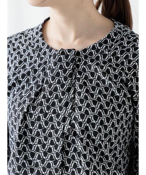 Te chichi TERRASSE（テチチテラス）の「無地/幾何柄7分袖ボウタイブラウス（シャツ/ブラウス・レディース・ブラック/オフホワイト/モカ・F）」の10枚目の写真