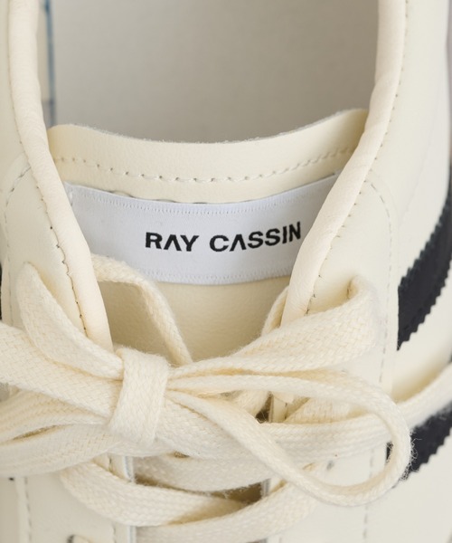 RAY CASSIN(レイカズン)の「厚底ラインスニーカー(スニーカー・レディース・ブラック/ホワイト・L/M/S)」の5枚目の写真