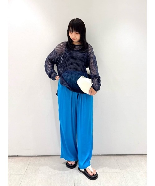 allureville（アルアバイル）の「クレールサテンイージーパンツ（その他パンツ・レディース・マスタード/カーキ/ブルー・2/1）」の11枚目の写真