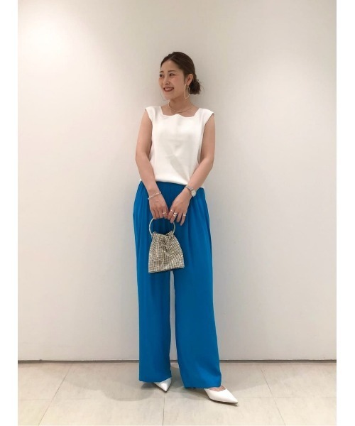 allureville（アルアバイル）の「クレールサテンイージーパンツ（その他パンツ・レディース・マスタード/カーキ/ブルー・2/1）」の10枚目の写真