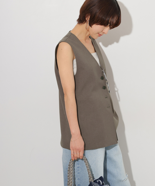 JOURNAL STANDARD relume（ジャーナルスタンダード　レリューム）の「トロピカルストレッチVネックベスト（ベスト・レディース・カーキ/チャコールグレー・FREE）」の16枚目の写真