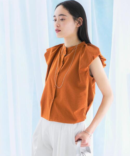 URBAN RESEARCH ROSSO WOMEN（アーバンリサーチ　ロッソ）の「パフスリーブブラウス（シャツ/ブラウス・レディース・ブラウン系その他/ネイビー/オフホワイト・FREE）」の4枚目の写真