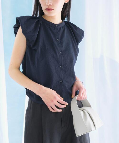 URBAN RESEARCH ROSSO WOMEN（アーバンリサーチ　ロッソ）の「パフスリーブブラウス（シャツ/ブラウス・レディース・ブラウン系その他/ネイビー/オフホワイト・FREE）」の10枚目の写真