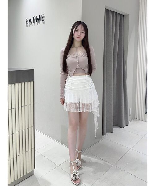 EATME(イートミー)の「レースアシンメトリースカート(スカート・レディース・オフホワイト/ブラック・MEDIUM/SMALL)」の4枚目の写真
