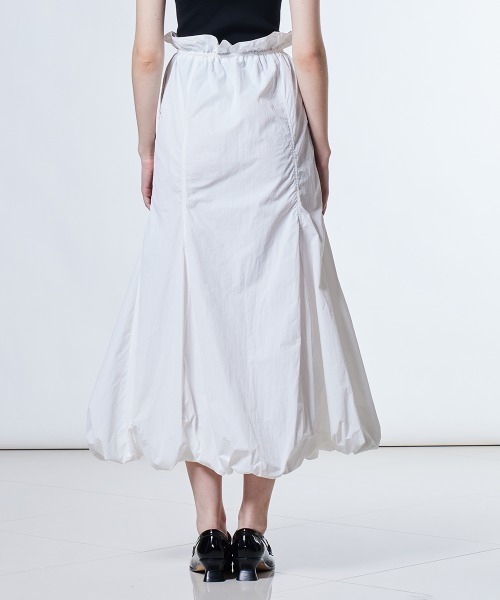 DOUBLE STANDARD CLOTHING（ダブルスタンダードクロージング）の「ライトワッシャータフタスカート（スカート・レディース・ブラック/ライトグレー/オフホワイト・38/36）」の9枚目の写真