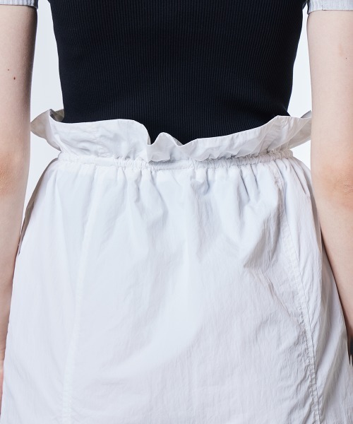 DOUBLE STANDARD CLOTHING（ダブルスタンダードクロージング）の「ライトワッシャータフタスカート（スカート・レディース・ブラック/ライトグレー/オフホワイト・38/36）」の14枚目の写真