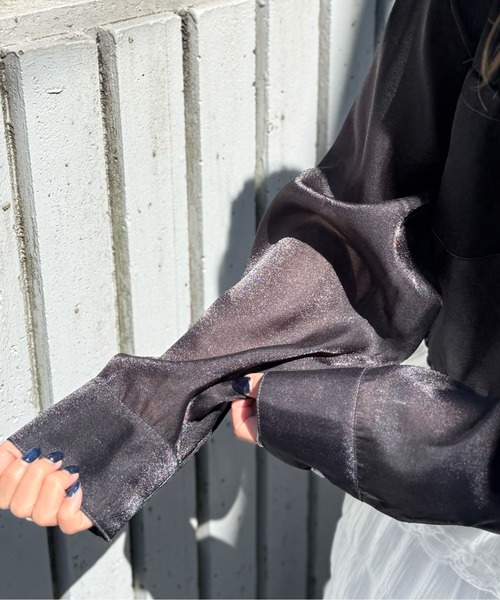 DOUBLE NAME（ダブルネーム）の「ダブルポケットショートシアーシャツ（シャツ/ブラウス・レディース・ブラック/ブルー/シルバー・FREE）」の7枚目の写真