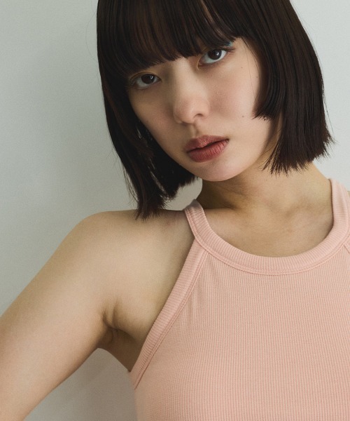 VICKY（ビッキー）の「カップツキホルターネックタンクトップ≪手洗い可能≫（タンクトップ・レディース・ピンク/オフホワイト/ブラック・M）」の7枚目の写真