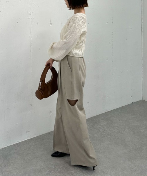 archives(アルシーヴ)の「ベルト付サイドカットスラックス(スラックス・レディース・チャコールグレー/アイボリー/ブラック・MEDIUM)」の18枚目の写真