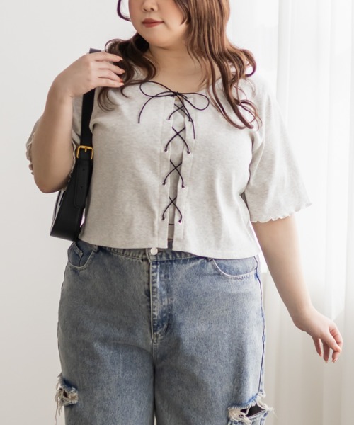 CLETTE(クレット)の「半袖レースアップリブプルオーバー(Tシャツ/カットソー・レディース・チャコールグレー/グレイッシュベージュ/ライトグレー・4L/3L/LL)」の2枚目の写真