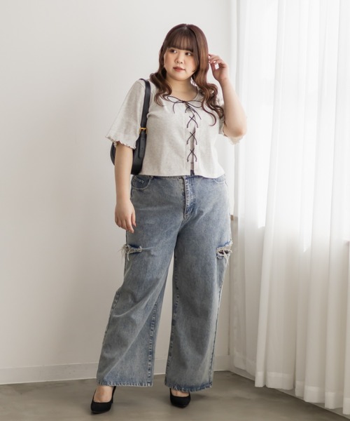 CLETTE(クレット)の「半袖レースアップリブプルオーバー(Tシャツ/カットソー・レディース・チャコールグレー/グレイッシュベージュ/ライトグレー・4L/3L/LL)」の7枚目の写真