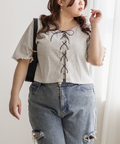 CLETTE(クレット)の「半袖レースアップリブプルオーバー(Tシャツ/カットソー・レディース・チャコールグレー/グレイッシュベージュ/ライトグレー・4L/3L/LL)」の6枚目の写真