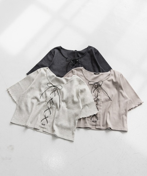CLETTE(クレット)の「半袖レースアップリブプルオーバー(Tシャツ/カットソー・レディース・チャコールグレー/グレイッシュベージュ/ライトグレー・4L/3L/LL)」の4枚目の写真