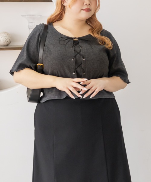 CLETTE(クレット)の「半袖レースアップリブプルオーバー(Tシャツ/カットソー・レディース・チャコールグレー/グレイッシュベージュ/ライトグレー・4L/3L/LL)」の21枚目の写真