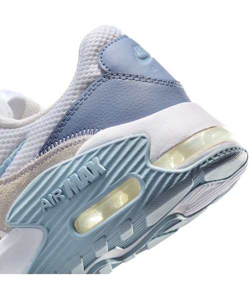 NIKE(ナイキ)の「ナイキ NIKE ナイキ エア マックス エクシー(スニーカー・レディース・ホワイト×ブルー・23.0cm/23.5cm/24.0cm/24.5cm/25.0cm/25.5cm/26.0cm)」の2枚目の写真