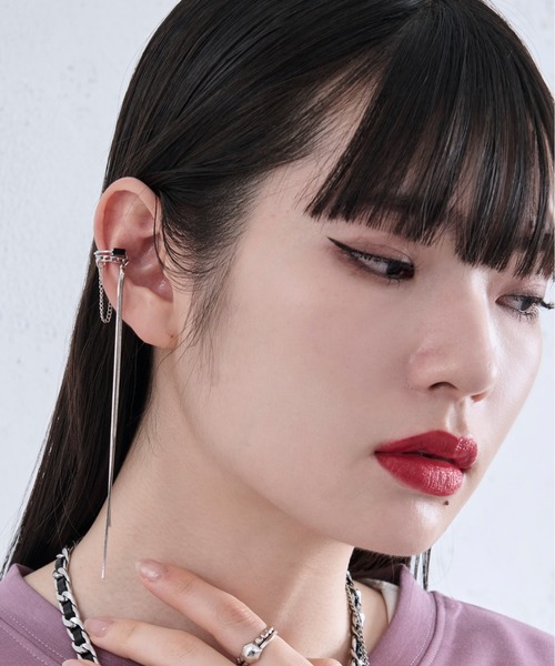 Ellno Loset（エルノロゼット）の「ロングチェーンイヤーカフ（イヤリング・メンズ・シルバー・FREE）」の2枚目の写真