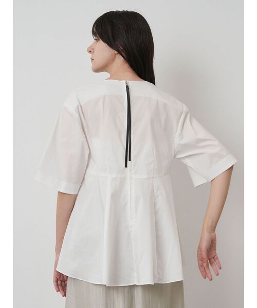 ELENDEEK(エレンディーク)の「ビスチェドレープブラウス(シャツ/ブラウス・レディース・ブラック/オフホワイト/グレー/ネイビー・FREE)」の14枚目の写真