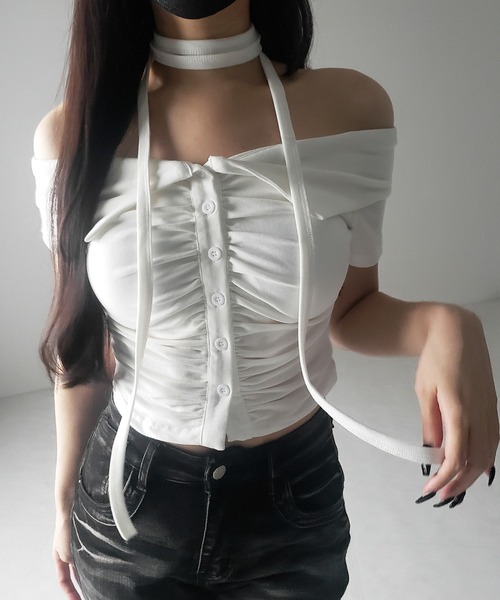 me+em select(ミームセレクト)の「【 3color 】チョーカーロングタイ付き オフショルダータックギャザーTシャツ / choker long tie SET offshoulder tuck gather slim T-shirt(Tシャツ/カットソー・レディース・ブラック/ライトグレー/ホワイト・FREE)」の14枚目の写真
