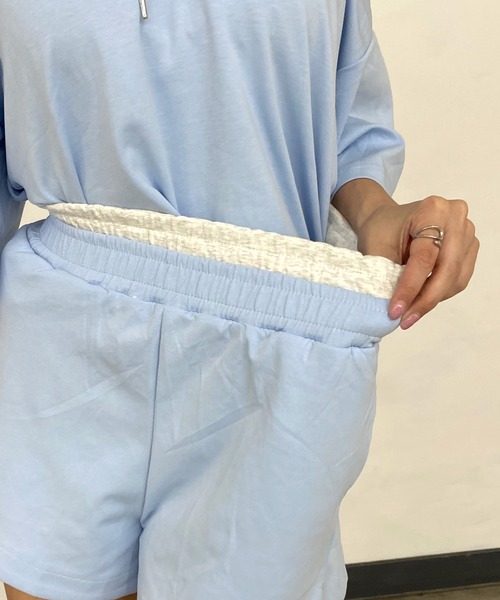 non-hedge（ノンヘッジ）の「スピンドルオフショルトップスショートパンツセットアップ（セットアップ・レディース・ブルー/オートミール/ブラック・FREE）」の12枚目の写真