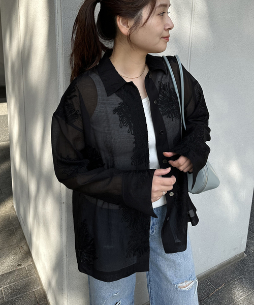 JOURNAL STANDARD（ジャーナルスタンダード）の「《追加2》シアーレースビッグシャツ（シャツ/ブラウス・レディース・ブラック・FREE）」の11枚目の写真