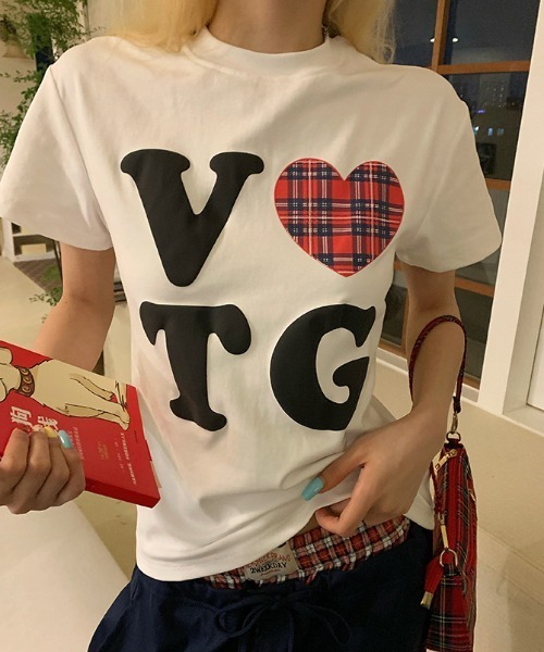 gossip!ロサンゼルス(ゴシップロサンゼルス)の「Y2K ハート チェックグラフィックプリントTシャツ(Tシャツ/カットソー・レディース・グレー/ホワイト・FREE)」の13枚目の写真