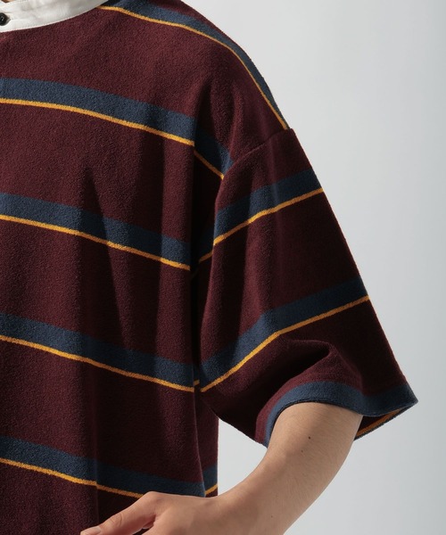 niko and...（ニコアンド）の「パイルボーダーラガーＴシャツ（Tシャツ/カットソー・メンズ・ボルドー/グリーン・MEDIUM/LARGE）」の18枚目の写真