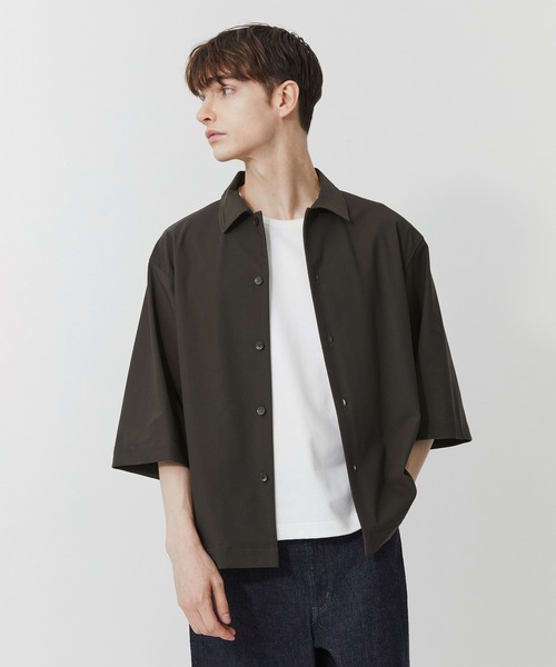 PUBLIC TOKYO（パブリックトウキョウ）の「〈セットアップ対応〉Air tool リラックスハーフスリーブシャツ（シャツ/ブラウス・メンズ・ブラック/カーキ/ダークグレー・1/2）」の21枚目の写真