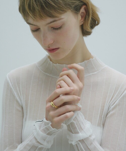 and cloud(アンドクラウド)の「Signet Circle Ring(リング・レディース・ブラック/シルバー/イエローゴールド・19号/15号/17号/13号/11号)」の8枚目の写真