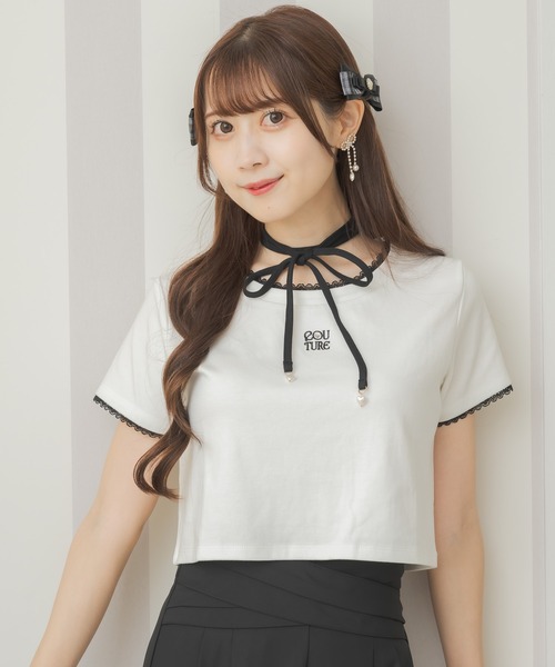 couture BY ROJITA（クチュールバイロジータ）の「リボンチョーカー刺繍Tシャツ（Tシャツ/カットソー・レディース・ブラック/ピンク/ホワイト・FREE）」の2枚目の写真