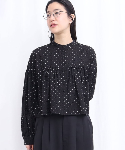 fig London(フィグロンドン)の「CottonCupra lawn short blouse(シャツ/ブラウス・レディース・ドット/ブラック・FREE)」の1枚目の写真