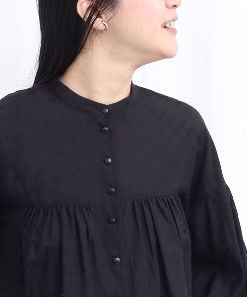 fig London(フィグロンドン)の「CottonCupra lawn short blouse(シャツ/ブラウス・レディース・ドット/ブラック・FREE)」の2枚目の写真