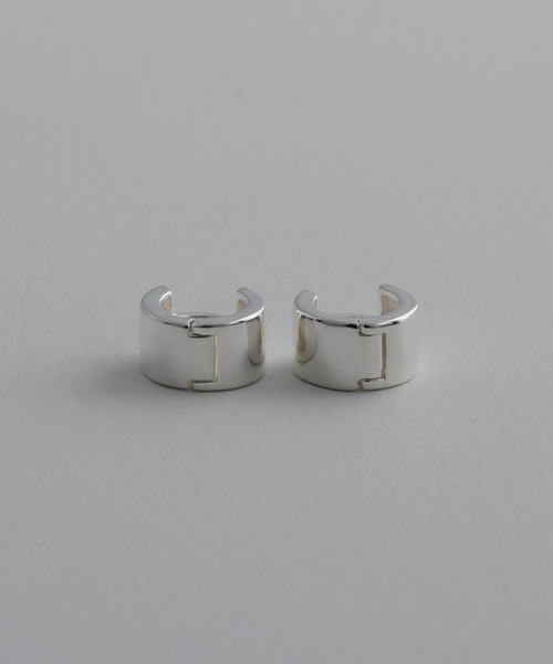 whoseA(フーシー)の「【silver925】RollminiHoopPierce / ロールミニフープピアス(ピアス(両耳用)・メンズ・シルバー/ゴールド・FREE)」の12枚目の写真