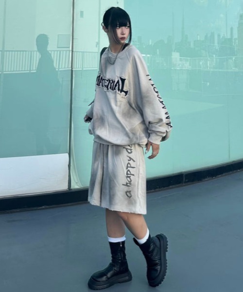 KsG(ケーエスジー)の「ダメージドルマンレタリングスウェット(スウェット・レディース・ベージュ/ブラック・X-LARGE/LARGE/MEDIUM)」の20枚目の写真