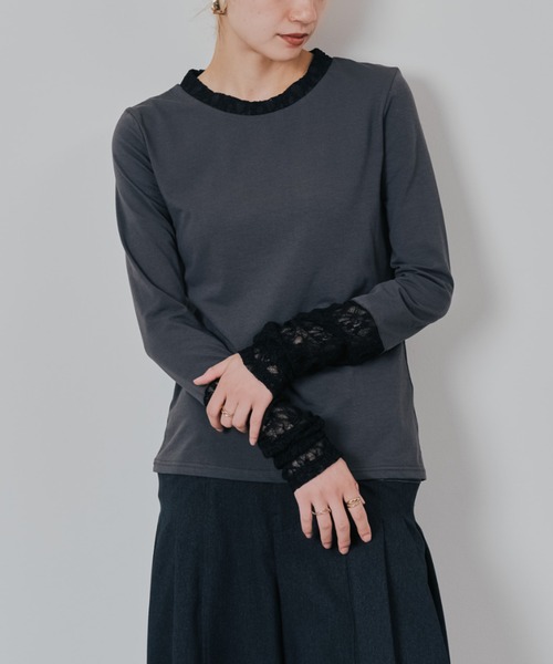 DOLLUPOOPS(ドールアップウップス)の「袖レースロンT(Tシャツ/カットソー・レディース・ブラック/オフホワイト/チャコールグレー・38)」の3枚目の写真