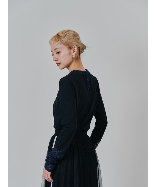 DOLLUPOOPS(ドールアップウップス)の「袖レースロンT(Tシャツ/カットソー・レディース・ブラック/オフホワイト/チャコールグレー・38)」の11枚目の写真