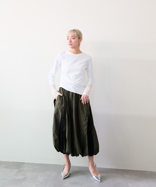 DOLLUPOOPS(ドールアップウップス)の「袖レースロンT(Tシャツ/カットソー・レディース・ブラック/オフホワイト/チャコールグレー・38)」の5枚目の写真