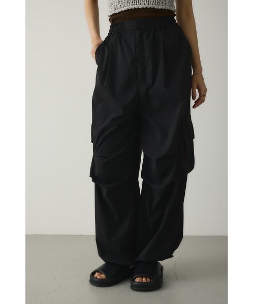 STYLEMIXER（スタイルミキサー）の「ACTIVE撥水2WAYタックパンツ（その他パンツ・レディース・ブラック/ブラウン・SMALL/MEDIUM）」の2枚目の写真