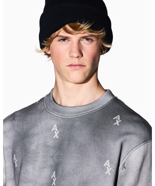 ARMANI EXCHANGE(アルマーニエクスチェンジ)の「【A|X アルマーニ エクスチェンジ】シェードプリント スウェットプルオーバー(スウェット・メンズ・グレー・LARGE/MEDIUM/SMALL/X-LARGE/X-SMALL)」の4枚目の写真
