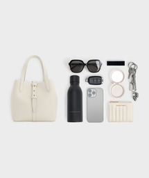 CHARLES & KEITH（チャールズ & キース）の「Beryl ベリル リサイクルレザーバケツバッグ（ショルダーバッグ）」