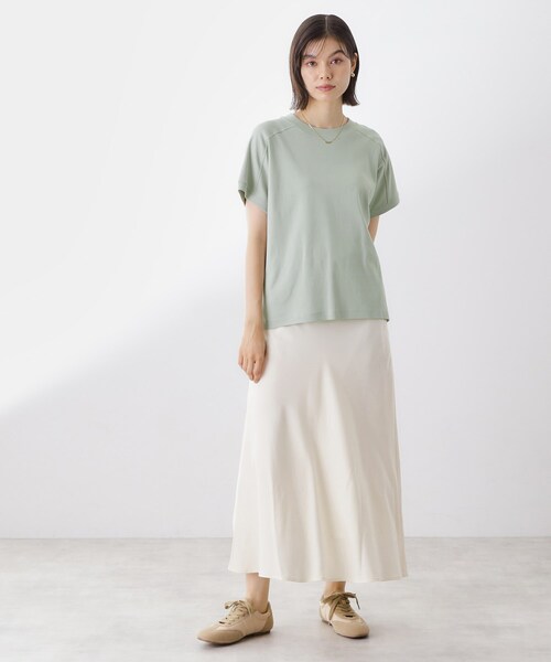 THE SHOP TK （ザ ショップ ティーケー ）の「【汗染み防止】ラグランスリーブTシャツ【洗濯機OK/UVケア】（Tシャツ/カットソー・レディース・オフホワイト/ブラウン系/サックスブルー/スミクロ・12/13）」の18枚目の写真