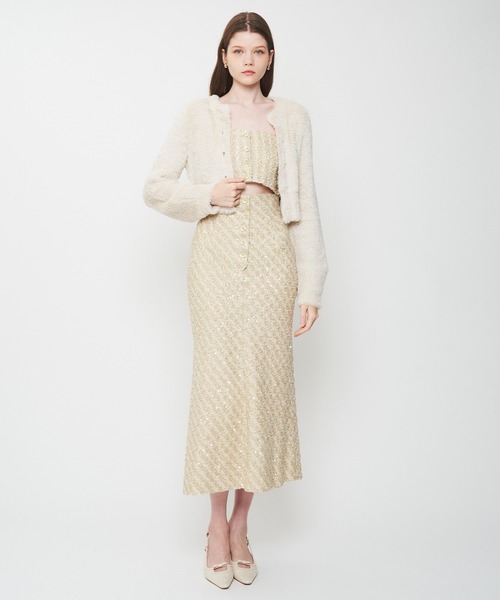 ME COUTURE(ミークチュール)の「ファーライクショートカーディガン(カーディガン/ボレロ・レディース・ライトベージュ/ライトグレー・FREE)」の6枚目の写真