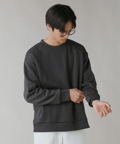 LIL VENDARS(リルヴェンダース)の「Buyer's Select / カルボアワイドクルーネックスウェット(スウェット・メンズ・グレイッシュベージュ/ブラック/オートミール/スミクロ・M/2L/L)」の2枚目の写真