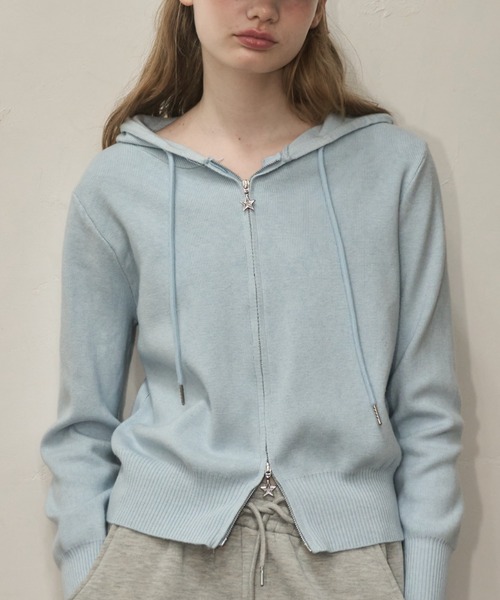 極美品✨フォクシー HoodieFanニットパーカー ダブルジップ アイスブルー ISOOK / アイスー】ダブルジップニットパーカー / ショート丈