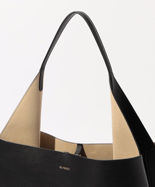 TOMORROWLAND （トゥモローランド）の「REE PROJECTS CLARE TOTE LARGE バッグ（トートバッグ・レディース・ブラック・FREE）」の6枚目の写真